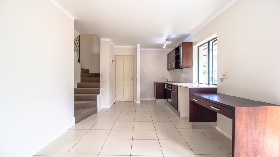 2 Bedroom Property for Sale in Wynberg Upper Western Cape